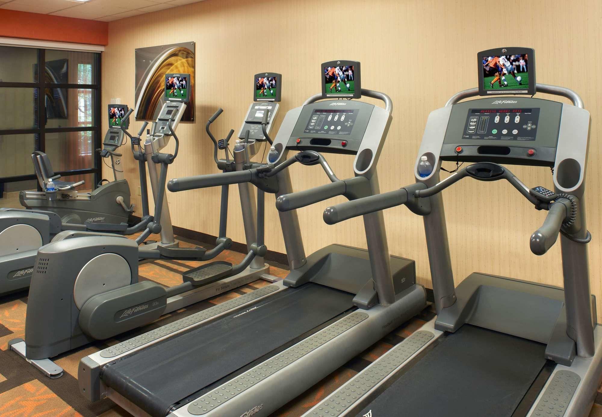 Courtyard Cincinnati Covington Εξωτερικό φωτογραφία