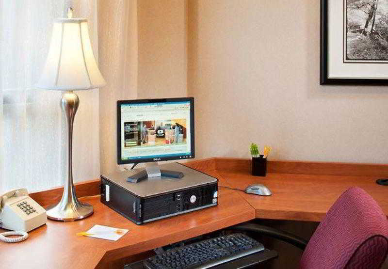 Courtyard Cincinnati Covington Εξωτερικό φωτογραφία