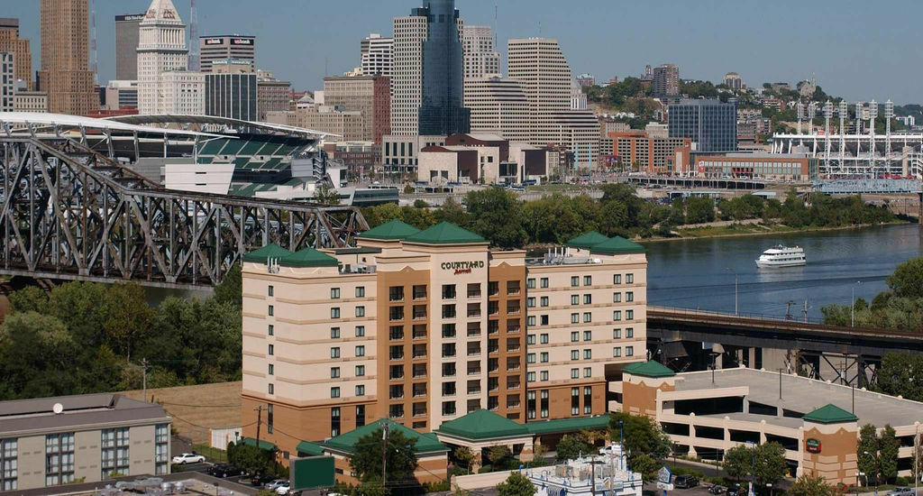 Courtyard Cincinnati Covington Εξωτερικό φωτογραφία